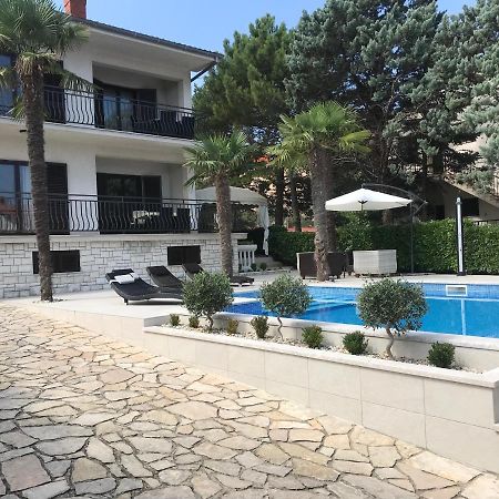 Villa Haus Tanja à Malinska Extérieur photo