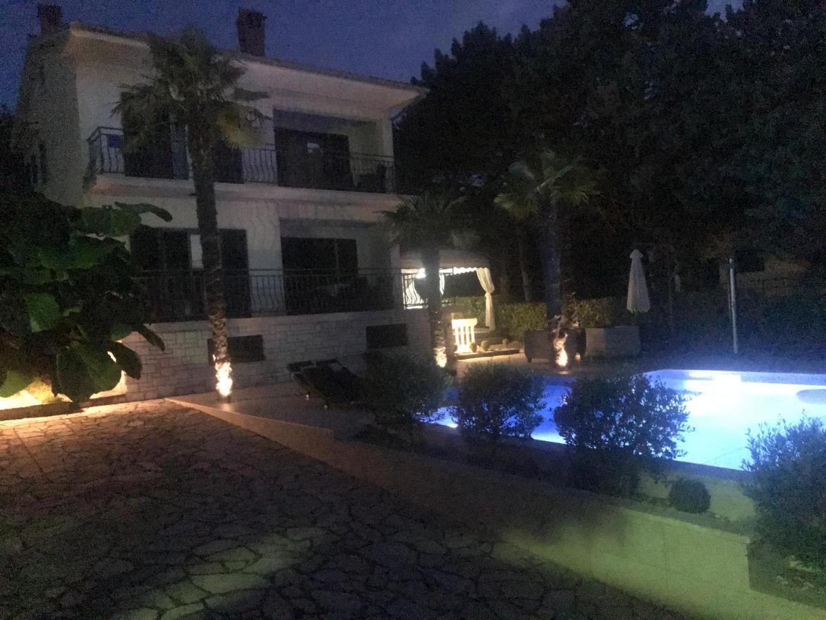 Villa Haus Tanja à Malinska Extérieur photo