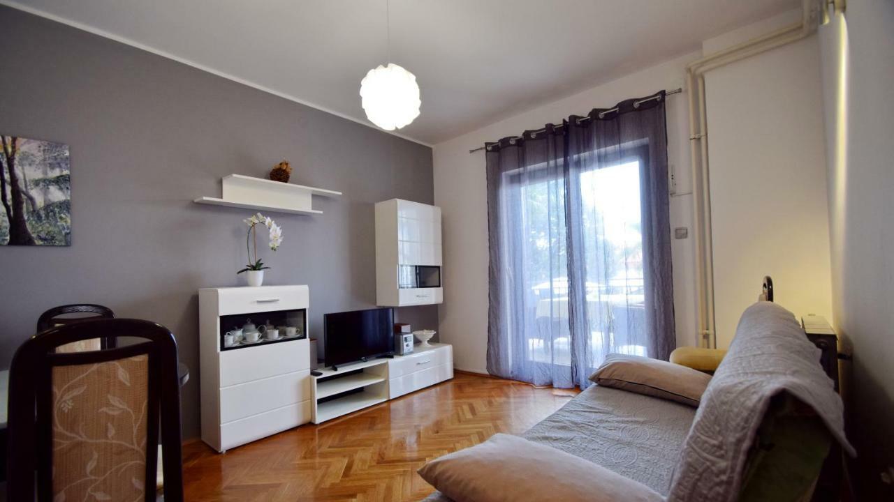 Villa Haus Tanja à Malinska Extérieur photo