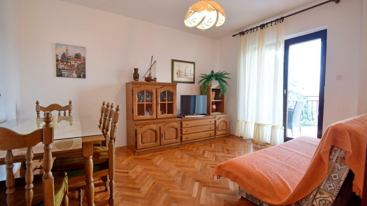 Villa Haus Tanja à Malinska Extérieur photo